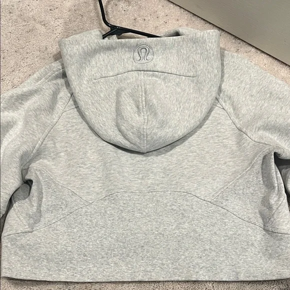 Lululemon Scuba Light Gray Half-Zip Hoodie - Picture 6 of 7